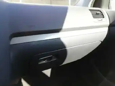 Véhicule à la ferraille volkswagen golf v berlina (1k1) 1.9 tdi de l'année 2004 alimenté bkc
