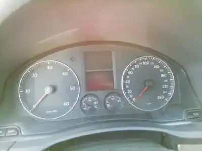 Véhicule à la ferraille volkswagen golf v berlina (1k1) 1.9 tdi de l'année 2004 alimenté bkc