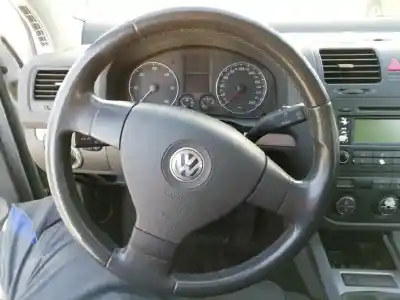 Véhicule à la ferraille volkswagen golf v berlina (1k1) 1.9 tdi de l'année 2004 alimenté bkc
