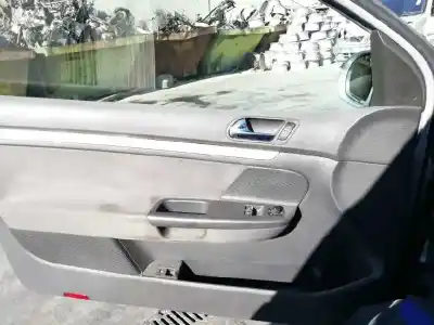 Véhicule à la ferraille volkswagen golf v berlina (1k1) 1.9 tdi de l'année 2004 alimenté bkc