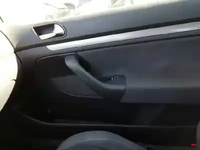 Véhicule à la ferraille volkswagen golf v berlina (1k1) 1.9 tdi de l'année 2004 alimenté bkc