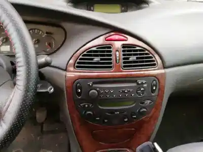 Здавання транспортного засобу citroen c5 berlina 1.8 cat (6fz / ew7j4) року 2004 потужний 6fz