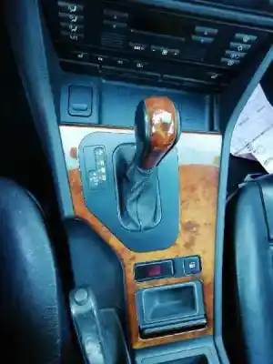Здавання транспортного засобу bmw serie 5 berlina (e39) 530d року 2004 потужний 306d1