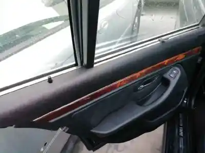 Здавання транспортного засобу bmw serie 5 berlina (e39) 530d року 2004 потужний 306d1