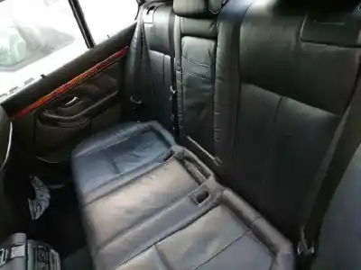 Здавання транспортного засобу bmw serie 5 berlina (e39) 530d року 2004 потужний 306d1
