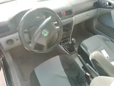 Verschrottungsfahrzeug skoda octavia berlina (1u2) 1.9 tdi slx (81kw) des jahres 1998 angetrieben ahf
