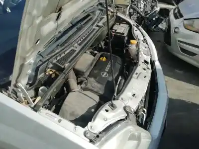 Veicolo di demolizione opel meriva a monospace (x03) 1.6 (e75) dell'anno 2006 alimentato z16xep