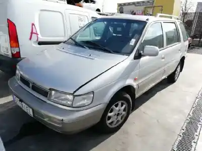 Veículo de Sucata MITSUBISHI SANTAMO (HYUNDAI) Básico do ano 2000 alimentado G4CP