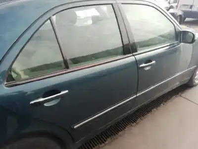 Здавання транспортного засобу mercedes-benz clase e (w210) berlina 240 (210.061) року 2000 потужний m112911