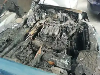 Здавання транспортного засобу mercedes-benz clase e (w210) berlina 240 (210.061) року 2000 потужний m112911
