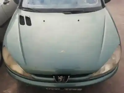 Hurda Aracı peugeot 206 berlina xt yılın 2002 güçlü 8hx