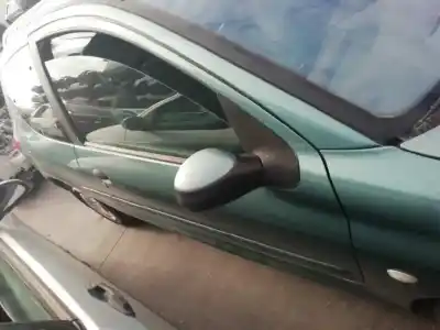 Hurda Aracı peugeot 206 berlina xt yılın 2002 güçlü 8hx