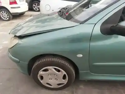 Hurda Aracı peugeot 206 berlina xt yılın 2002 güçlü 8hx