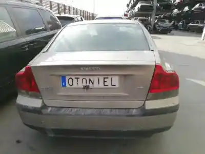 Здавання транспортного засобу volvo s60 berlina 2.4 d року 2003 потужний d5244t