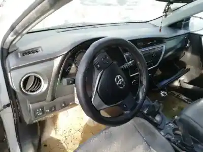 Scrapping Vehicle toyota auris (_e15_) 1.4 d-4d (nde150_) of the year 2013 powered 1nd