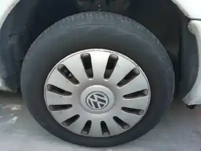 Véhicule à la ferraille volkswagen sharan (7m8) básico de l'année 1998 alimenté afn