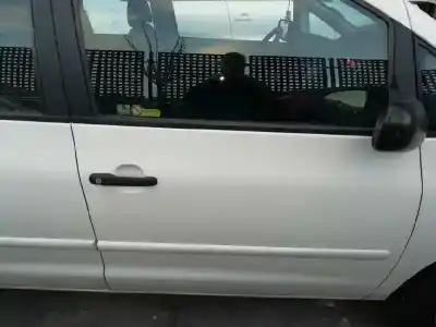 Véhicule à la ferraille volkswagen sharan (7m8) básico de l'année 1998 alimenté afn