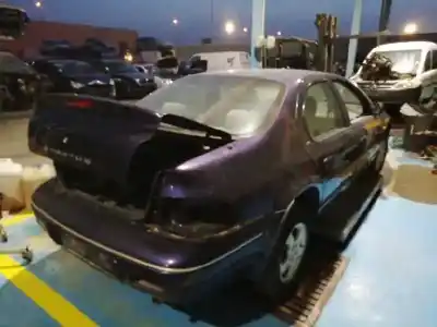 Здавання транспортного засобу chrysler stratus berlina (ja) 2.0 le року 2000 потужний g c o 2.0l