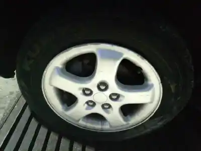 Здавання транспортного засобу chrysler stratus berlina (ja) 2.0 le року 2000 потужний g c o 2.0l