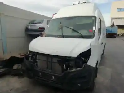 Veicolo di demolizione NISSAN NV 400 2.3 dCi Diesel CAT dell'anno 2018 alimentato M9T