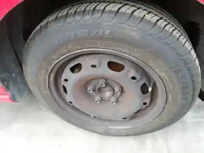 Véhicule à la ferraille seat ibiza (6l1) fresh de l'année 2004 alimenté azq