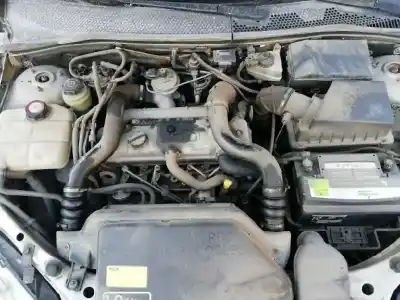 Здавання транспортного засобу ford focus berlina (cak) 1.8 tddi turbodiesel cat року 2001 потужний c9db