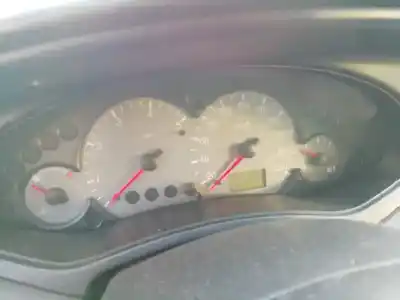 Здавання транспортного засобу ford focus berlina (cak) 1.8 tddi turbodiesel cat року 2001 потужний c9db