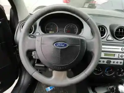 Veículo de Sucata ford fiesta (cbk) 1.4 tdci cat do ano 2004 alimentado f6ja
