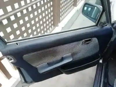 Véhicule à la ferraille mercedes-benz clase e (w123) berlina+coupe d 300 de l'année 1984 alimenté 617912