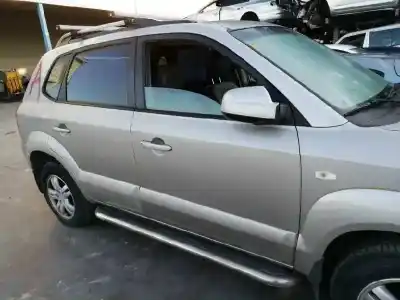 Verschrottungsfahrzeug hyundai tucson (jm) 2.0 crdi des jahres 2007 angetrieben d4ea