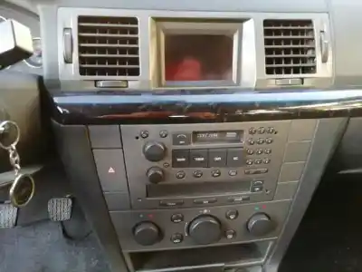 Здавання транспортного засобу opel signum 2.2 16v dti cat (y 22 dtr / l50) року 2004 потужний y22dtr