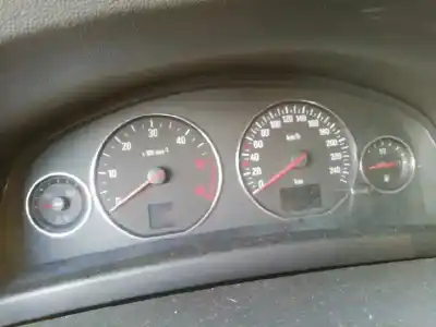 Здавання транспортного засобу opel signum 2.2 16v dti cat (y 22 dtr / l50) року 2004 потужний y22dtr
