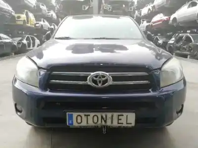 Vehicul casat TOYOTA RAV 4 III (_A3_) 2.2 D 4WD (ALA30_) al anului 2006 alimentat 2AD