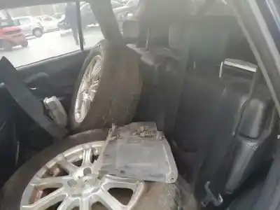 Vehicul casat toyota rav 4 iii (_a3_) 2.2 d 4wd (ala30_) al anului 2006 alimentat 2ad