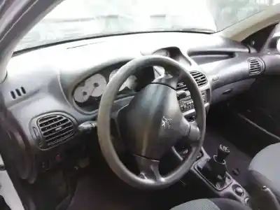 Утилизация автомобиля peugeot 206 berlina x-line refri года 2004 питание 8hx