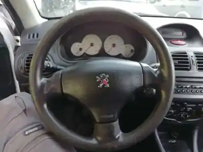 Утилизация автомобиля peugeot 206 berlina x-line refri года 2004 питание 8hx