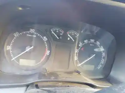 Veicolo di demolizione skoda octavia berlina (1u2) 1.9 tdi slx dell'anno 2003 alimentato alh