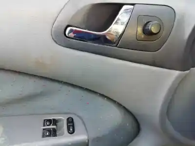 Veicolo di demolizione skoda octavia berlina (1u2) 1.9 tdi slx dell'anno 2003 alimentato alh