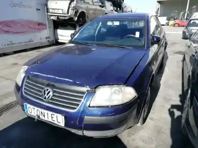 Здавання транспортного засобу VOLKSWAGEN PASSAT BERLINA (3B3) Comfortline року 2001 потужний ALZ