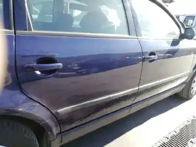 Здавання транспортного засобу volkswagen passat berlina (3b3) comfortline року 2001 потужний alz