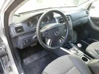 Утилизация автомобиля mercedes-benz clase b (w245) 2.0 cdi cat года 2007 питание 640 940