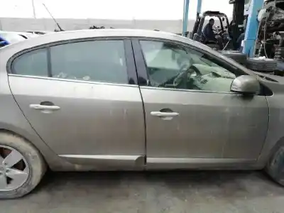Veículo de Sucata renault fluence (l3_) 1.5 dci (l30d l30l l306 l33f l33l l33m l33v l33w) do ano 2012 alimentado k9k j8