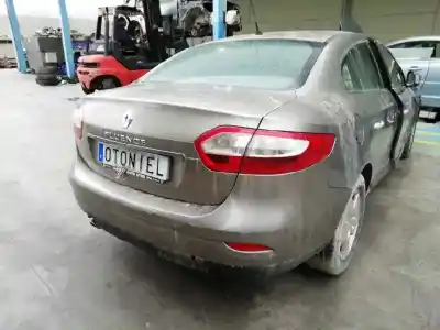Veículo de Sucata renault fluence (l3_) 1.5 dci (l30d l30l l306 l33f l33l l33m l33v l33w) do ano 2012 alimentado k9k j8