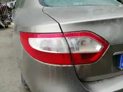 Veículo de Sucata renault fluence (l3_) 1.5 dci (l30d l30l l306 l33f l33l l33m l33v l33w) do ano 2012 alimentado k9k j8
