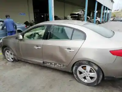 Veículo de Sucata renault fluence (l3_) 1.5 dci (l30d l30l l306 l33f l33l l33m l33v l33w) do ano 2012 alimentado k9k j8