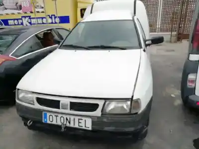 Sloopvoertuig SEAT INCA (6K9) 1.9 SDI van het jaar 2001 aangedreven AEY