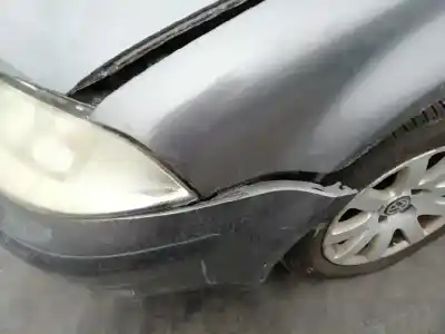 Здавання транспортного засобу volkswagen passat berlina (3b3) * року 2004 потужний awx