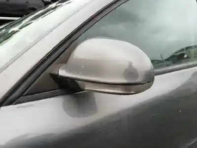 Здавання транспортного засобу volkswagen passat berlina (3b3) * року 2004 потужний awx