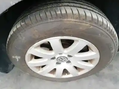 Здавання транспортного засобу volkswagen passat berlina (3b3) * року 2004 потужний awx