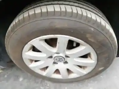 Здавання транспортного засобу volkswagen passat berlina (3b3) * року 2004 потужний awx